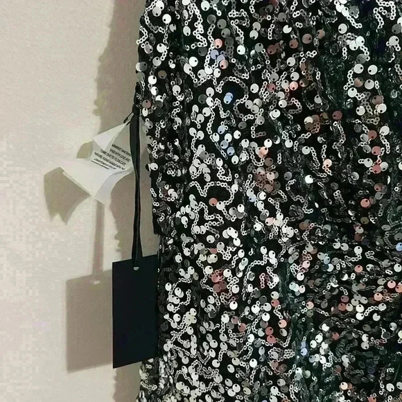 H:ours - Picture 5 of 5